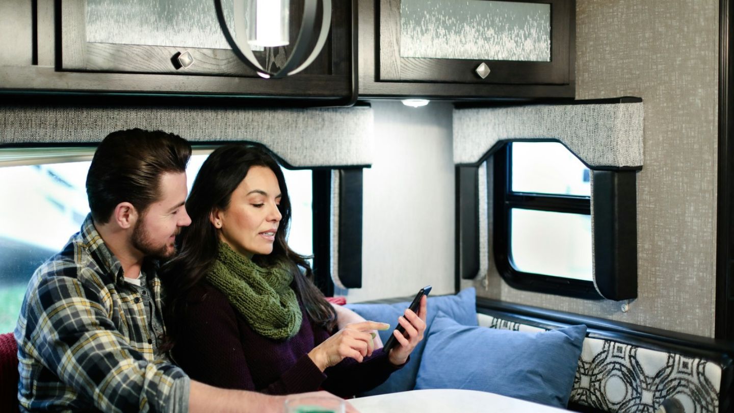 Couple contacting an RV technician in Charlotte